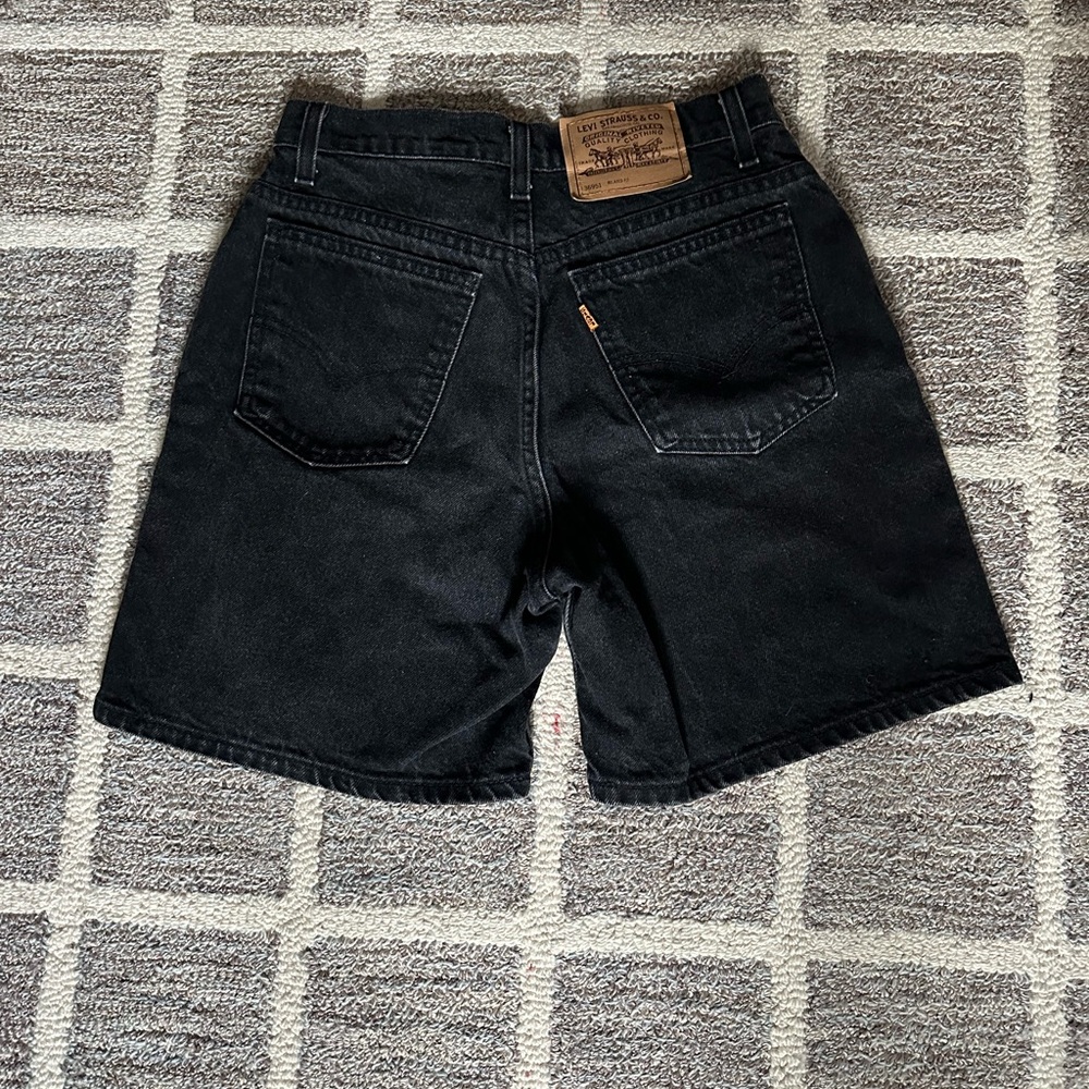 Vintage Levi’s Black Shorts 951 Relaxed Fit Orange Tab